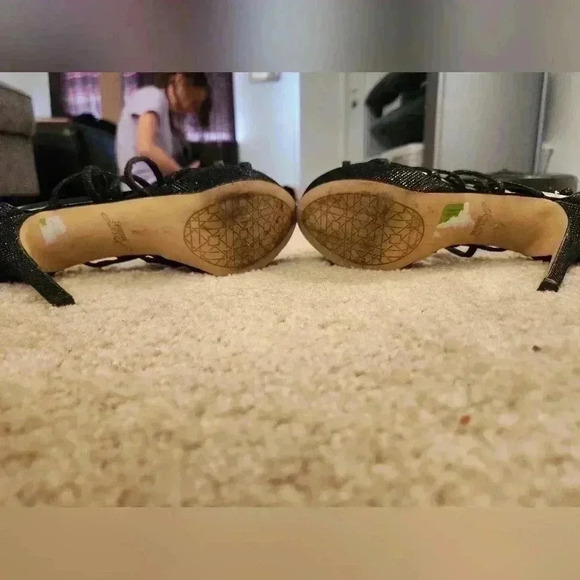 Jewel Badgley MischKa Black Sparkle Strappy Heels Size 8 - Picture 5 of 7